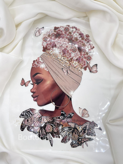 Термонаклейка девушка с бабочками