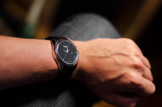 Наручные часы Tissot T035.410.16.051.00