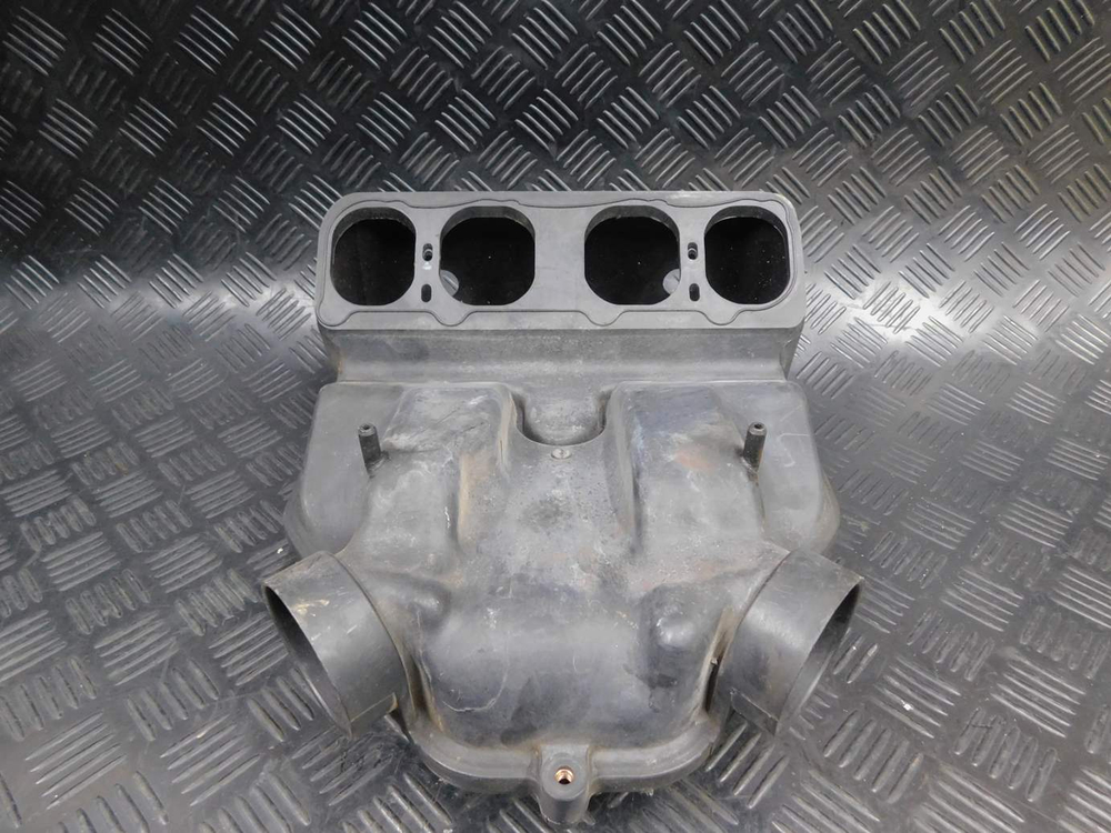Корпус воздушного фильтра Kawasaki ZZR 400 98 052963