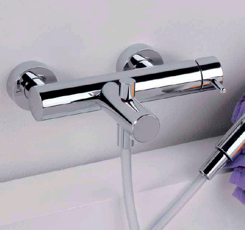 Дизайнерский смеситель для ванны Ritmonio Reverso Q0BA6033H2CRL