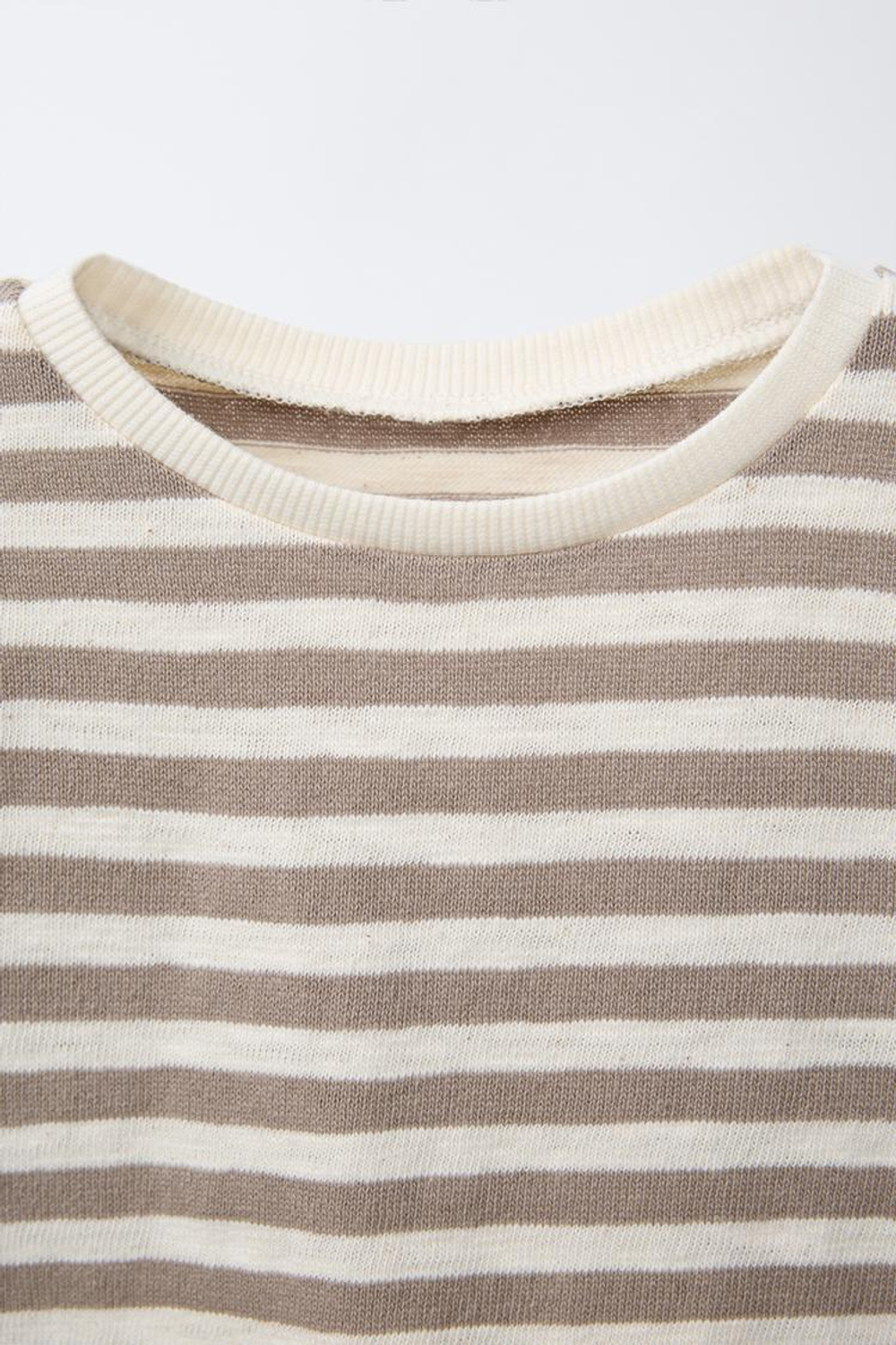 ZARA ФУТБОЛКА В ПОЛОСКУ В СТИЛЕ РУСТИК, СВЕТЛО-БЕЖЕВЫЙ