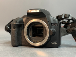 Canon EOS 500D Body, не включается