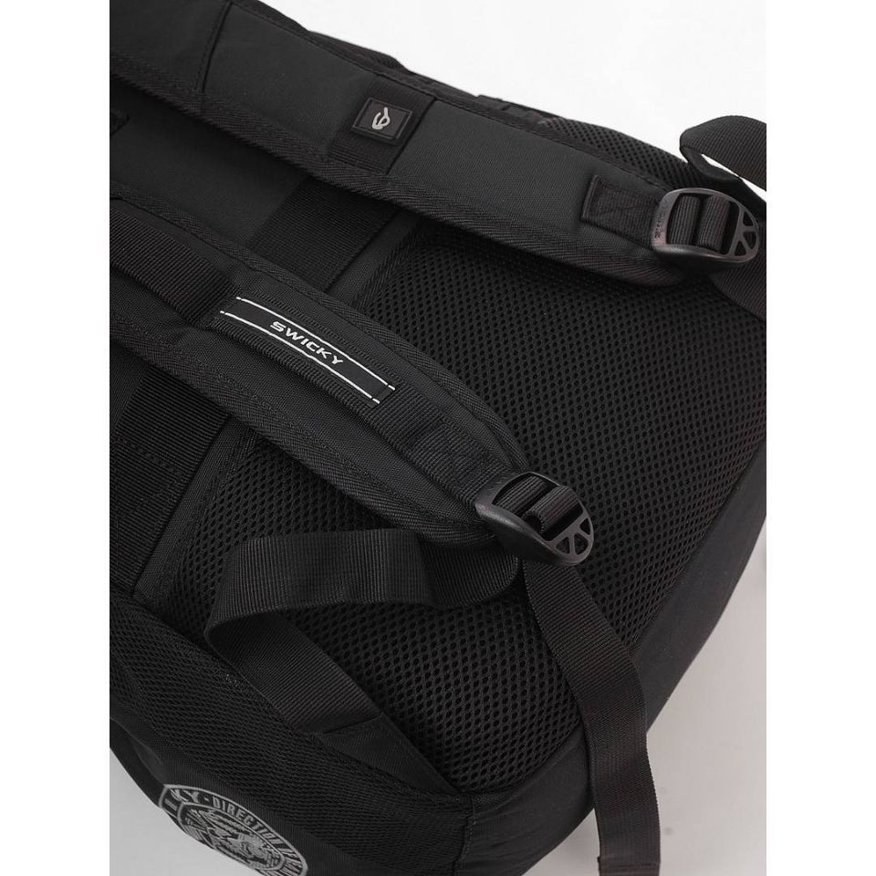 Рюкзак городской на 40 литров с usb разъемом 81669 (black)