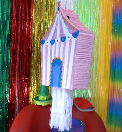 Пиньята Шапито