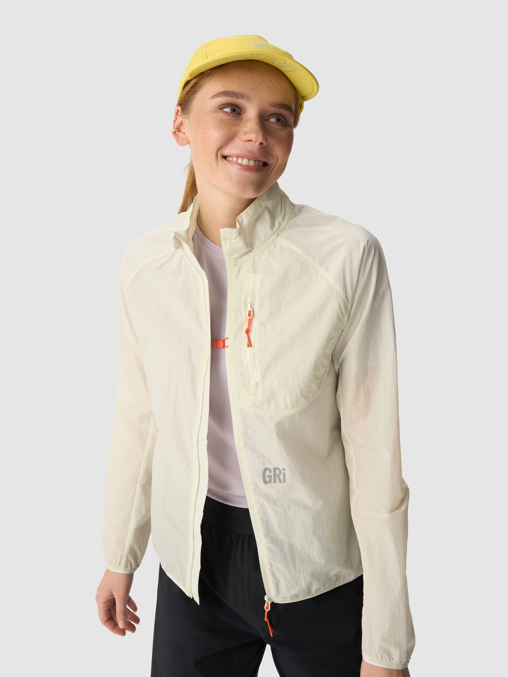 Куртка женская GRI Весна молочная
