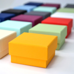 Картонный футляр «Алиса» 60x60x34 мм под серьги, подвеску, значок и обручальные кольца