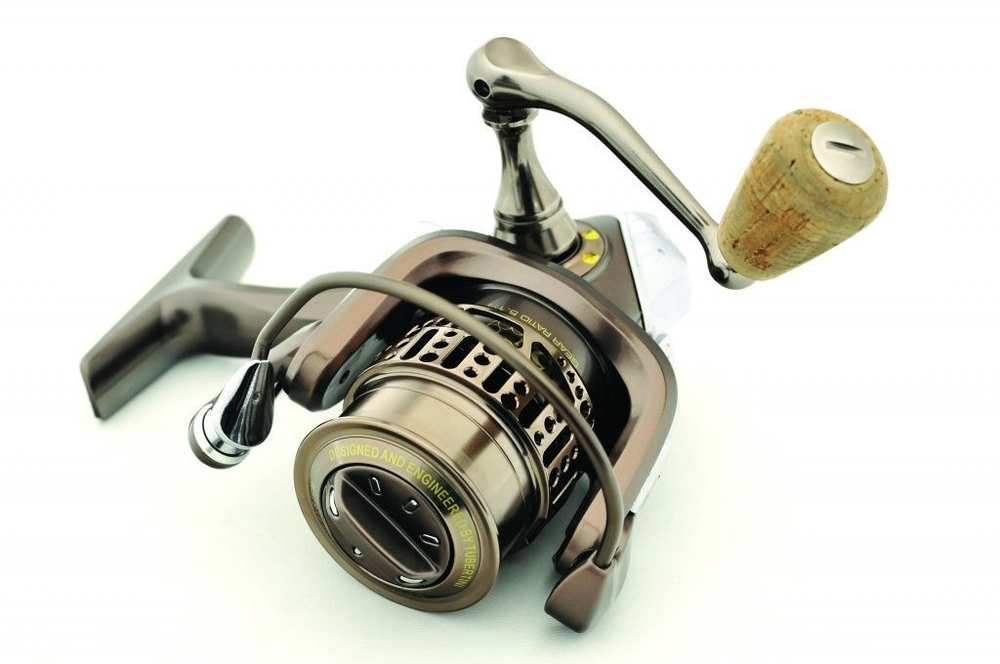 Катушка безынерционная Aryas 2000F