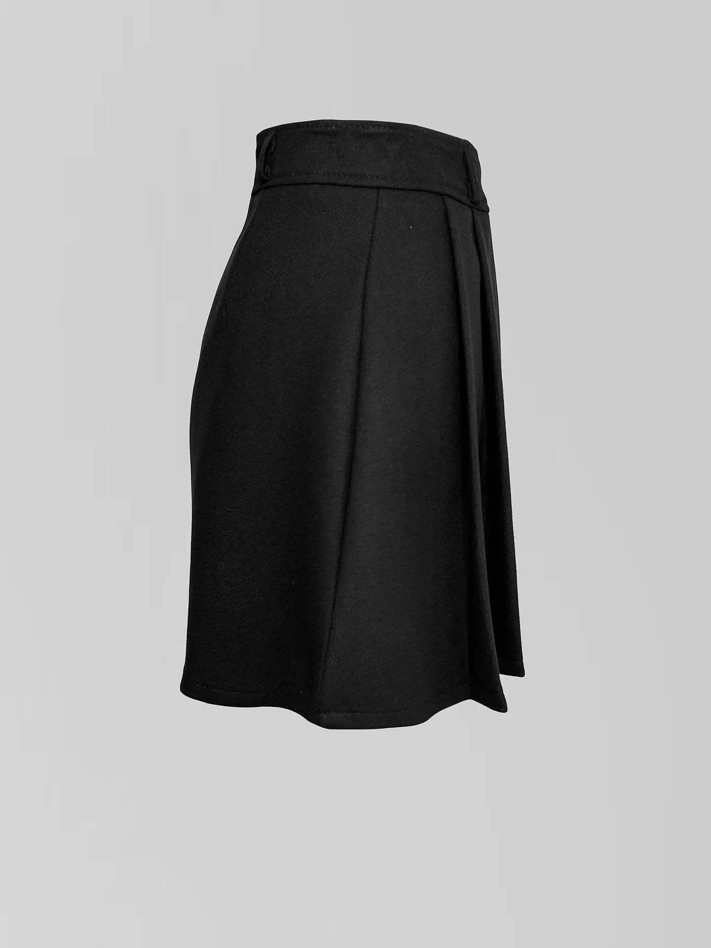 Юбка JN 8680 однотонная плиссированная с шортиками