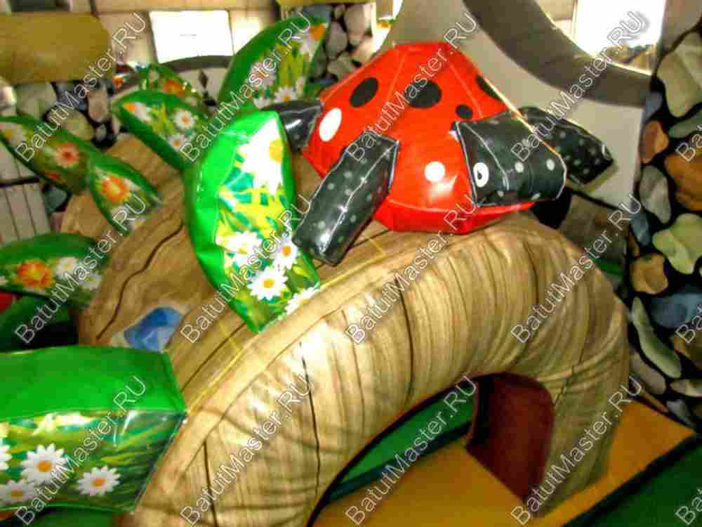 Коммерческий надувной батут "Терем" 6*6*4 м