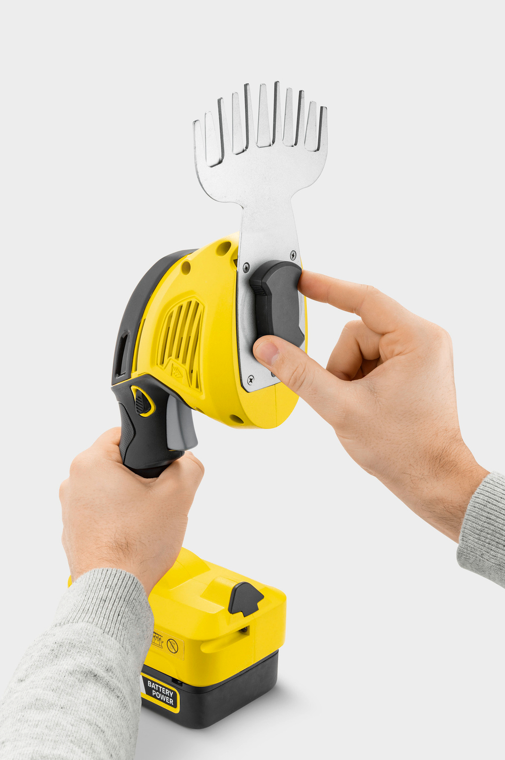 Аккумуляторные ножницы для травы GSH 18-20 Battery