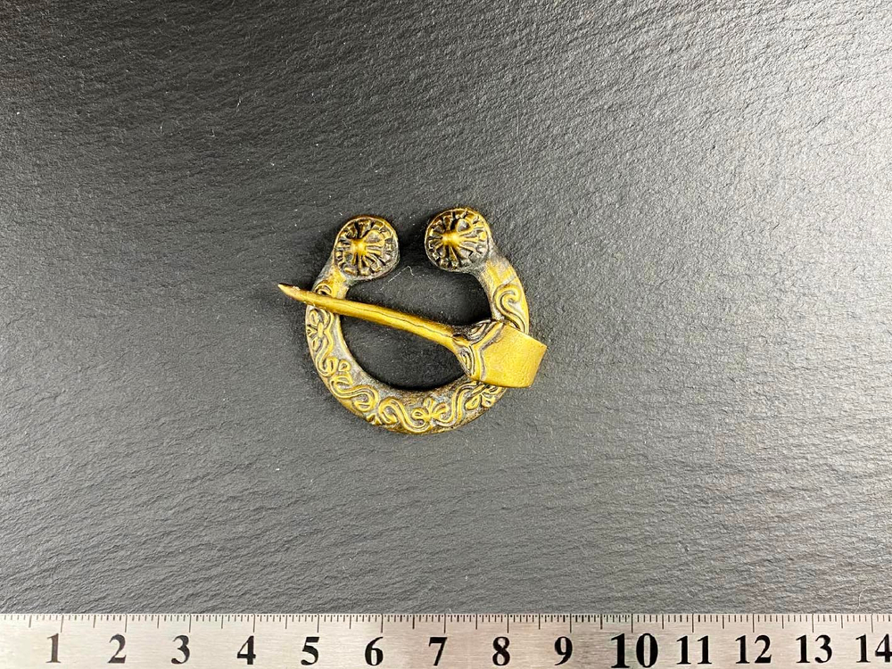 Фибула. Русь 10-12 в.