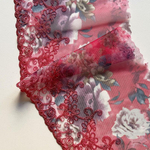 Вышивка на сетке красная к521