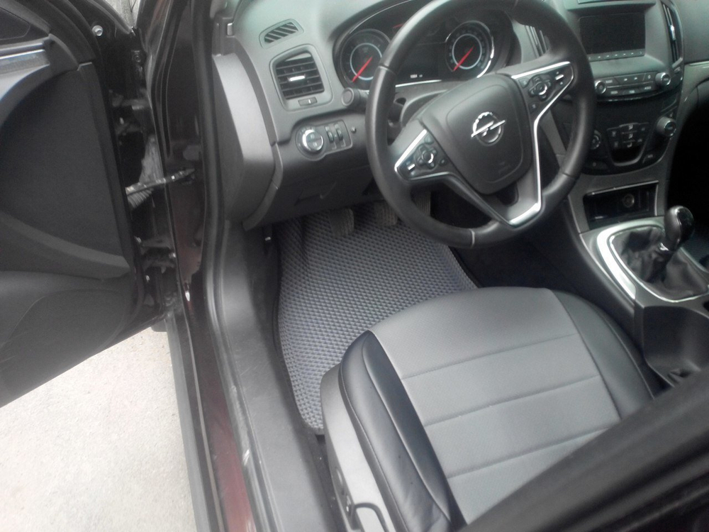 Автоковрики для Opel Insignia (2008-2013)