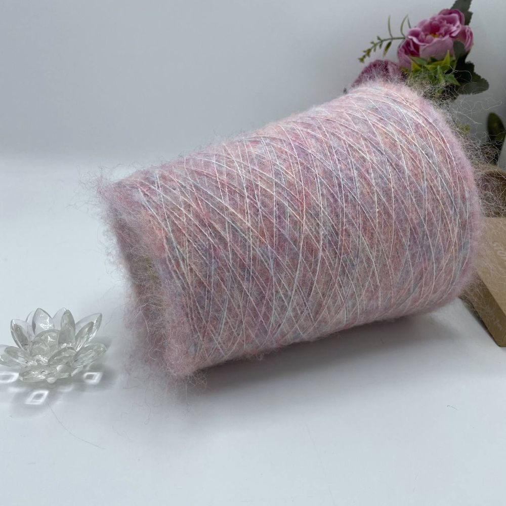 FILATI ITALIANA 30% вспушенный меринос 40% полиакрил 28% полиамид 2% другие волокна