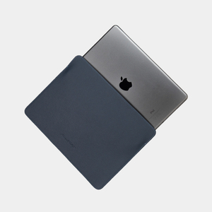 Чехол для iPad из кожи теленка, синего цвета