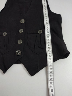 Жилетка классического кроя 40 размер