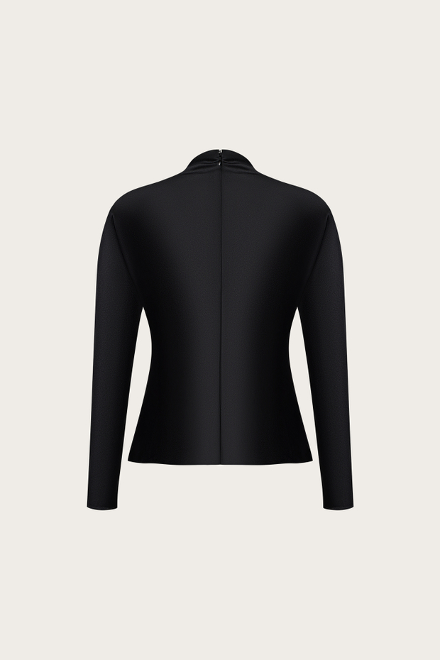 БЛУЗА ИЗ ЧЕРНОГО ШЕЛКА