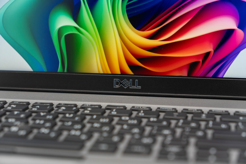 Ноутбук Dell Latitude 5511 ( i7-10850H / MX150 )