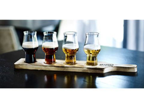 Набор пивных бокалов Beer Flight Set с подставкой