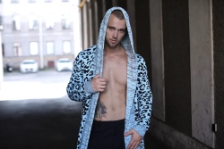 Кардиган с капюшоном