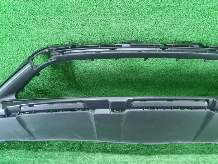 Юбка переднего бампера Mercedes GLS x167 19-23 AMG