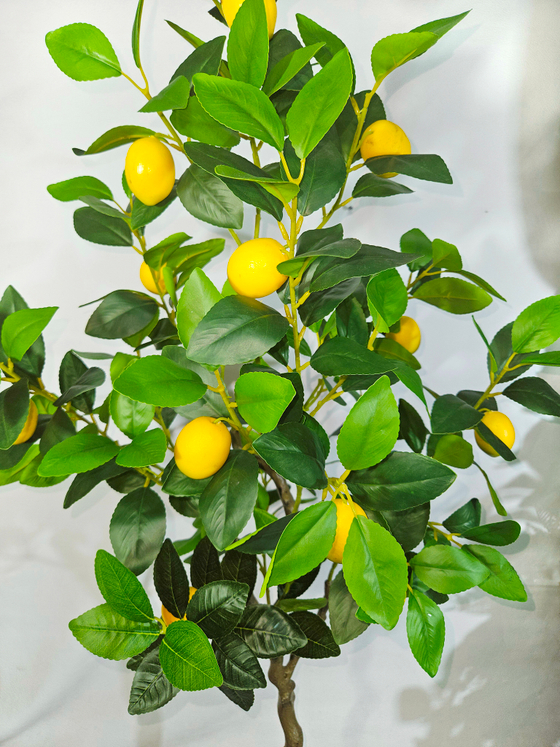 Искусственное дерево Лимон 120см в кашпо