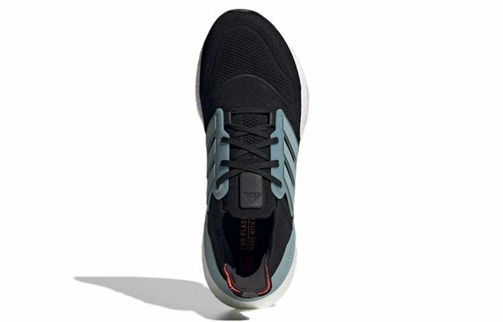 Кроссовки Adidas Ultraboost 22
