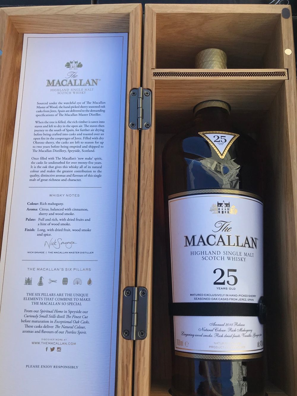 Макаллан Шерри Оак. Шотландский виски, 25 лет выдержки. 0,7 Л
