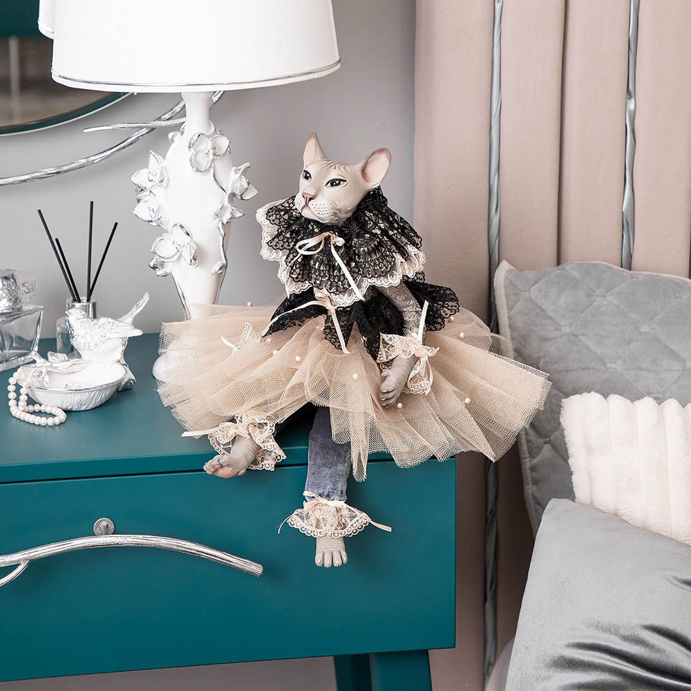 Кукла коллекционная Кошка Иветт