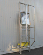 Лестница с платформой компактная MEGAL ЛСПК-2,35 (1,4)