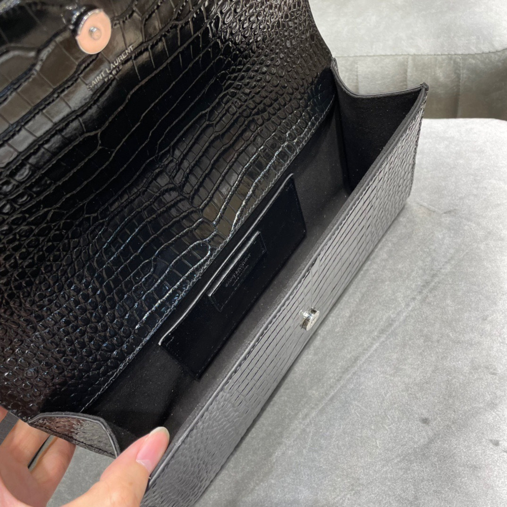 Saint Laurent Kate Clutch 27 cm