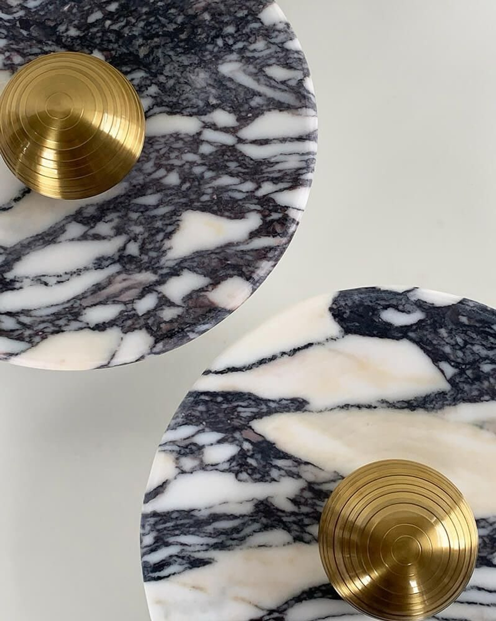 Шикарные мраморные светильники в трех расцветках✨