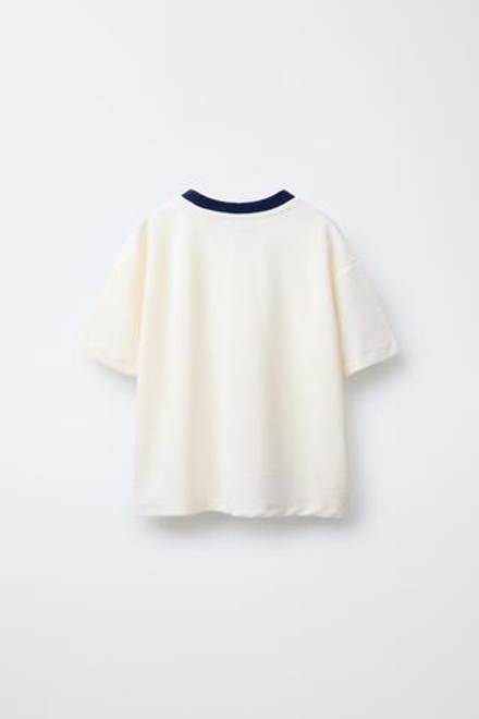 ZARA ФУТБОЛКА ИЗ МАХРОВОЙ ТКАНИ, ЭКРЮ