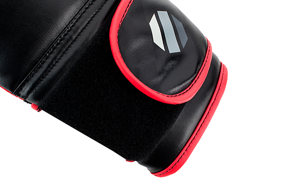 UFC Перчатки для тайского бокса 8 унций
