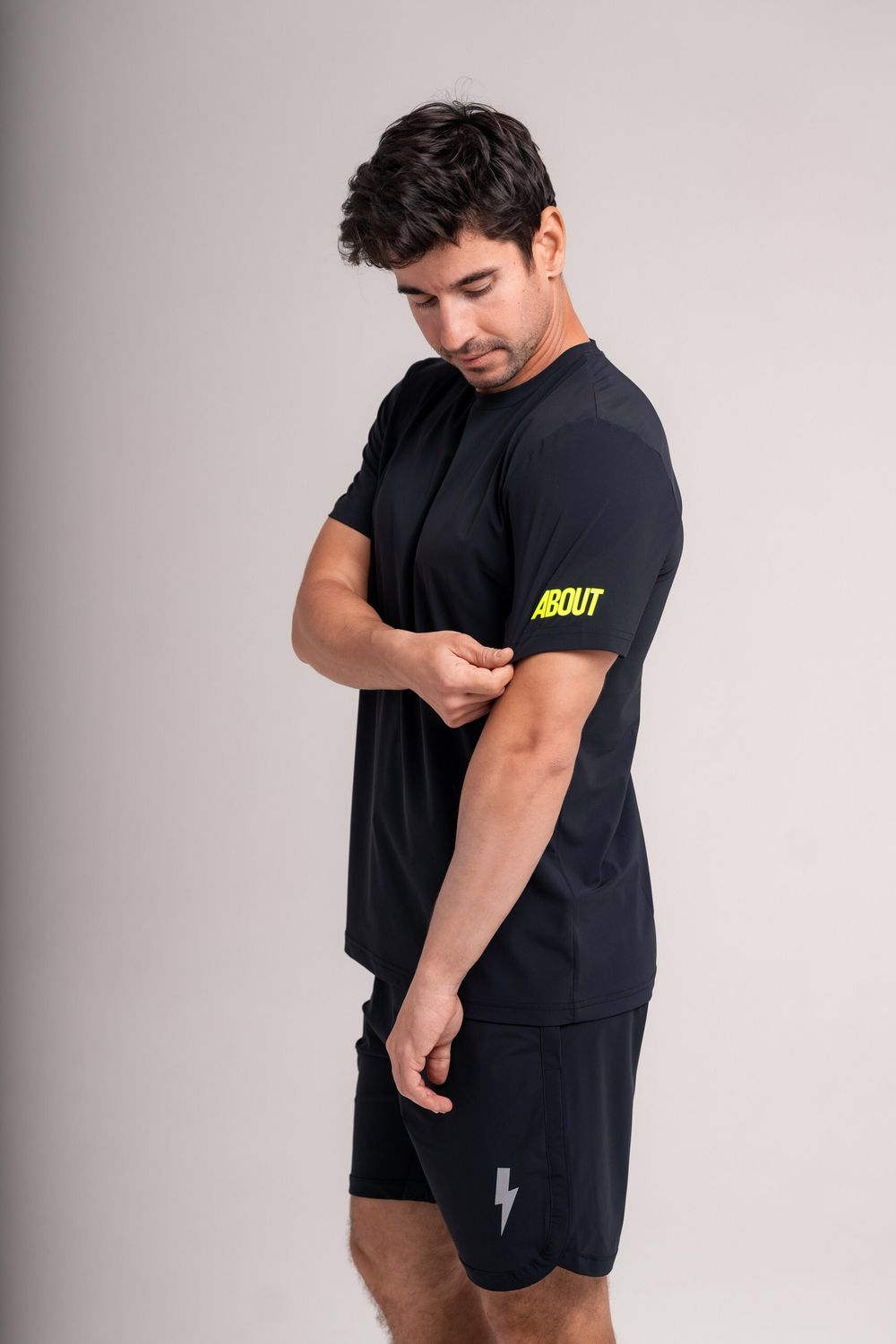 Футболка ABOUT TECH T-SHIRT NEW CLUB (ATTS12-007)