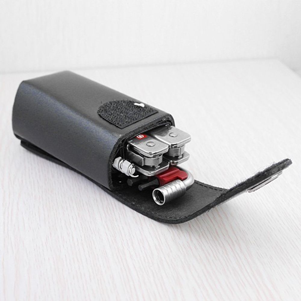 Мультитул Vicrorinox модель 3.0339.L SwissTool