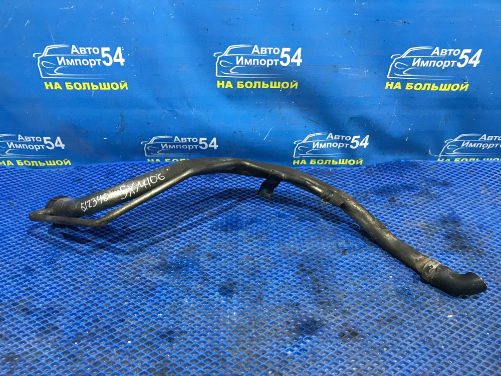 Горловина топливного бака TOYOTA IPSUM 1996-2001