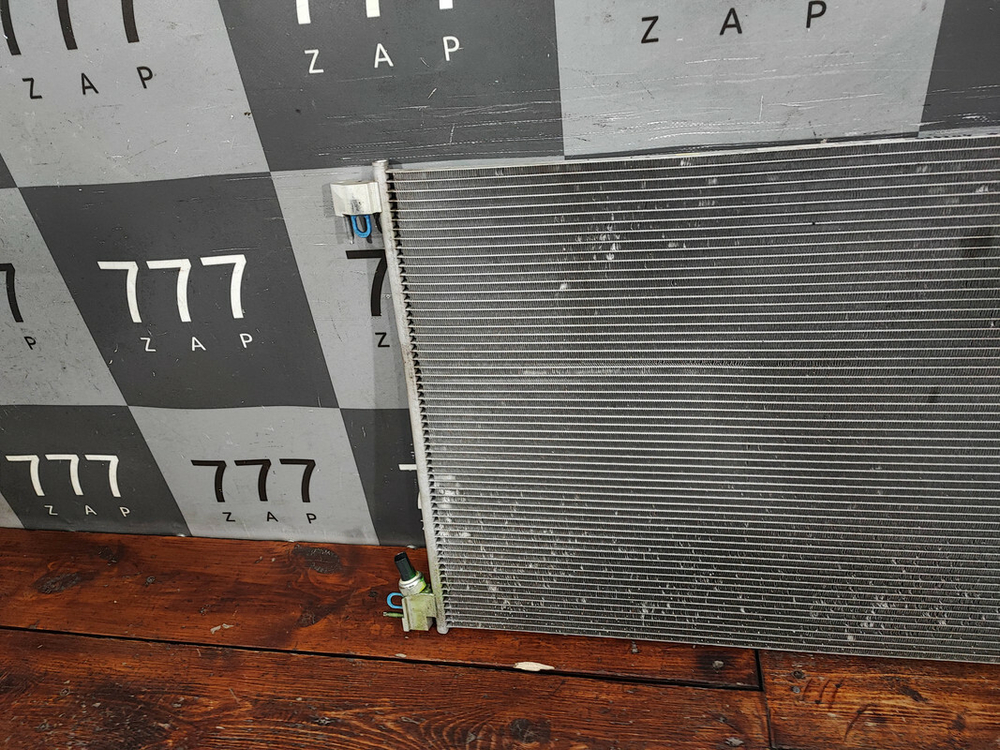 Радиатор кондиционера Mercedes E W213, C W205 БУ Оригинал A0995000454