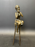 Бронзовая статуэтка «Девушка на стуле»