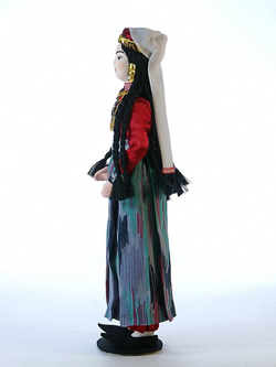 Кукла коллекционная крымская татарка