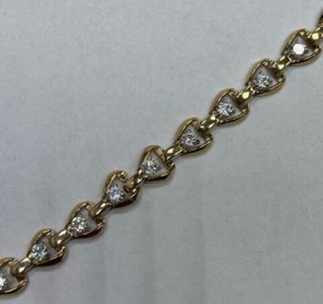 Браслет из золота с фианитами