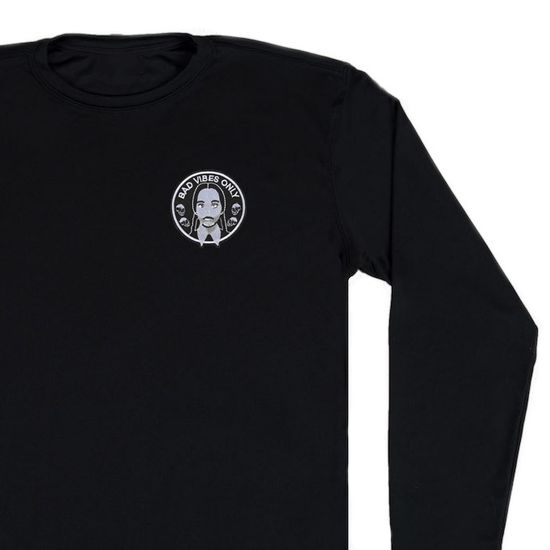 Нашивка термоаппликация на одежду и  на рюкзак. Уэнсдэй. Bad Vibes