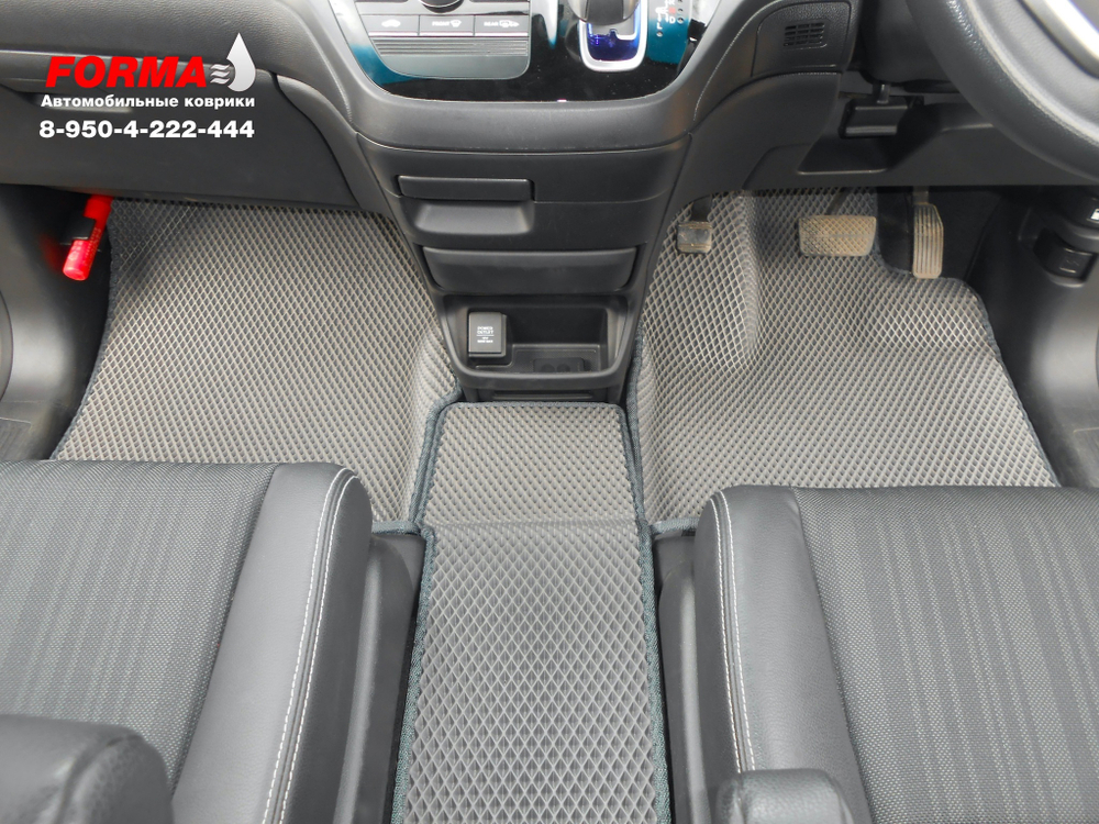 Honda Freed 2 (09.2016-) HYBRID с цельным диваном второго ряда