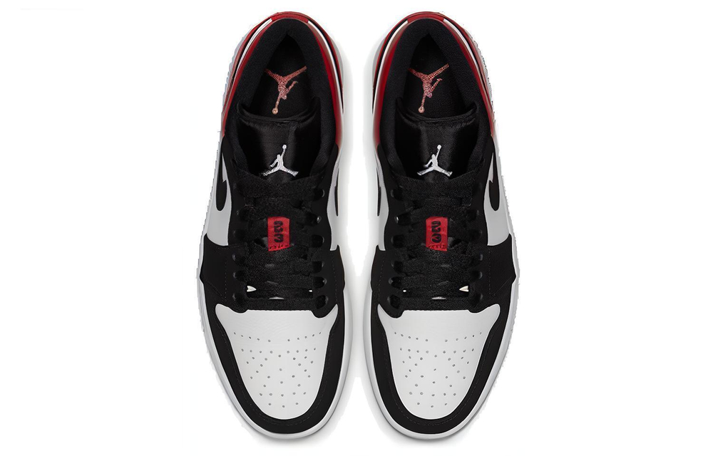 Кроссовки Jordan Air Jordan 1 Lowblack Toe