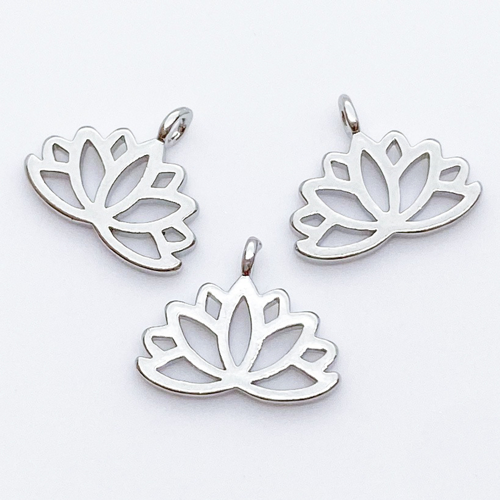 Подвеска Лотос, родиевое покрытие, размер 10*12 мм, цена за 1 шт