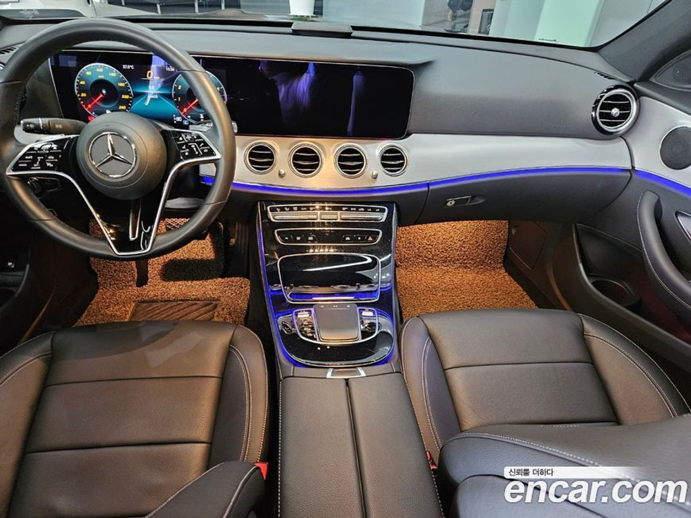 Mercedes-Benz E-Class W213 E250 Avangarde (01.2021)
