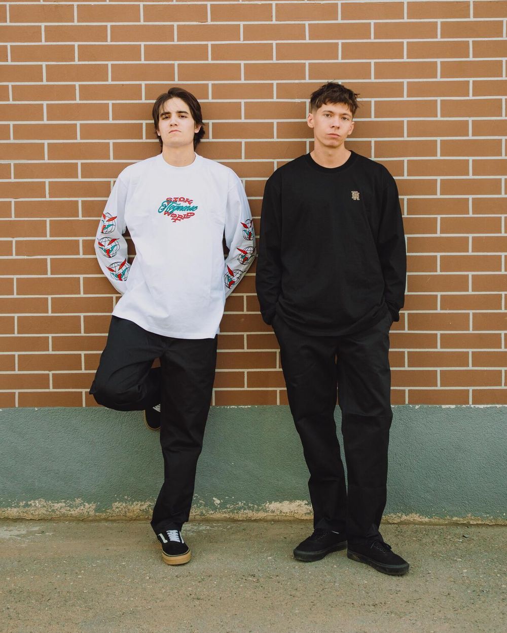 Лонгслив Подполье черный