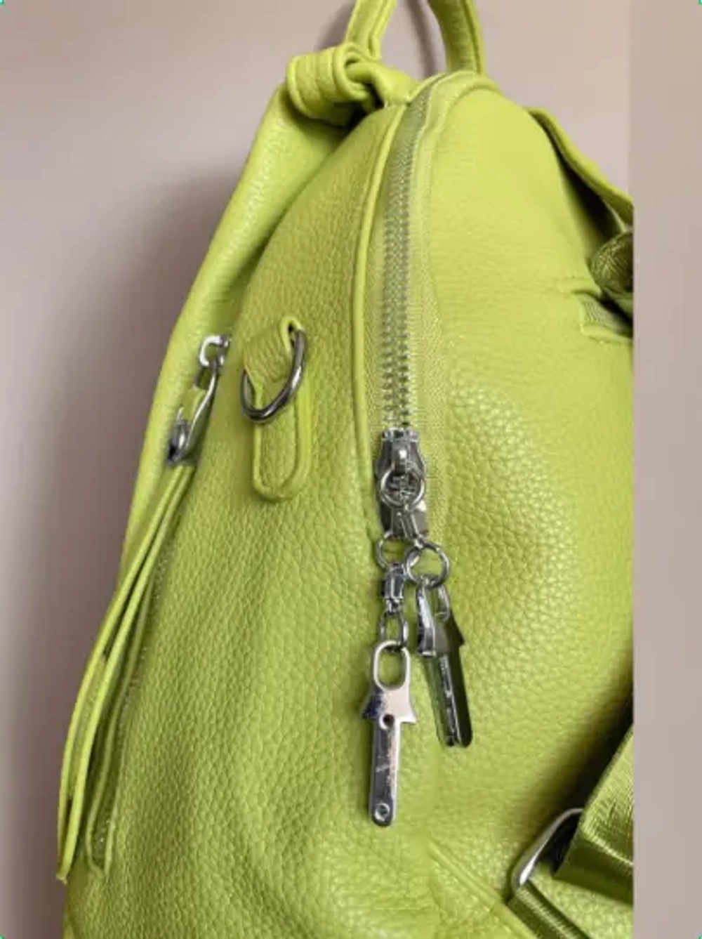 Рюкзак-сумка женская из экокожи жёлтая QOZA