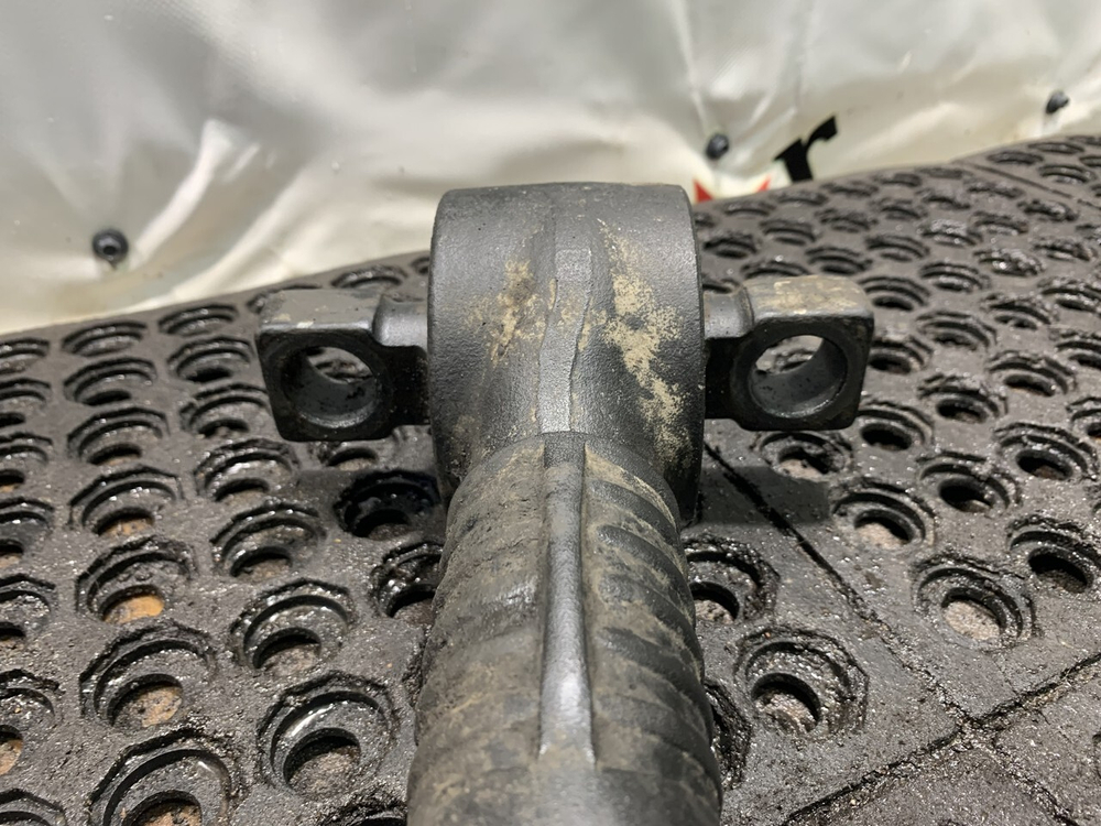 Тяга реактивная V-образная 2023г