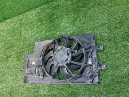 Диффузор с вентилятором Lada Granta (2011-2018)